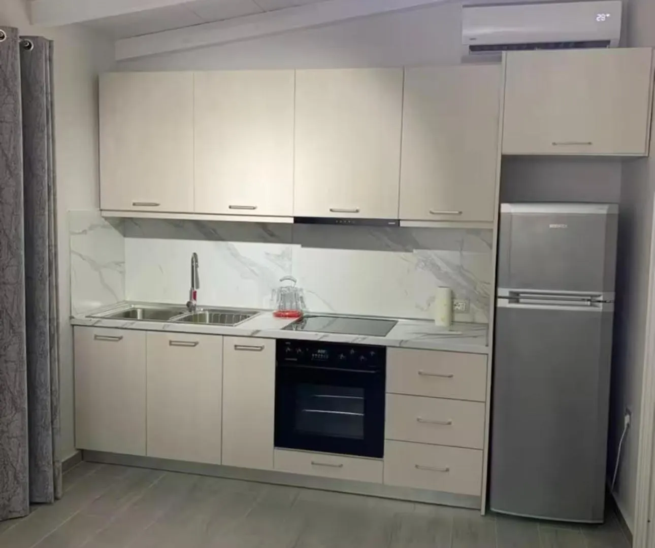Feriehus Apartamente Deon Vlorë
